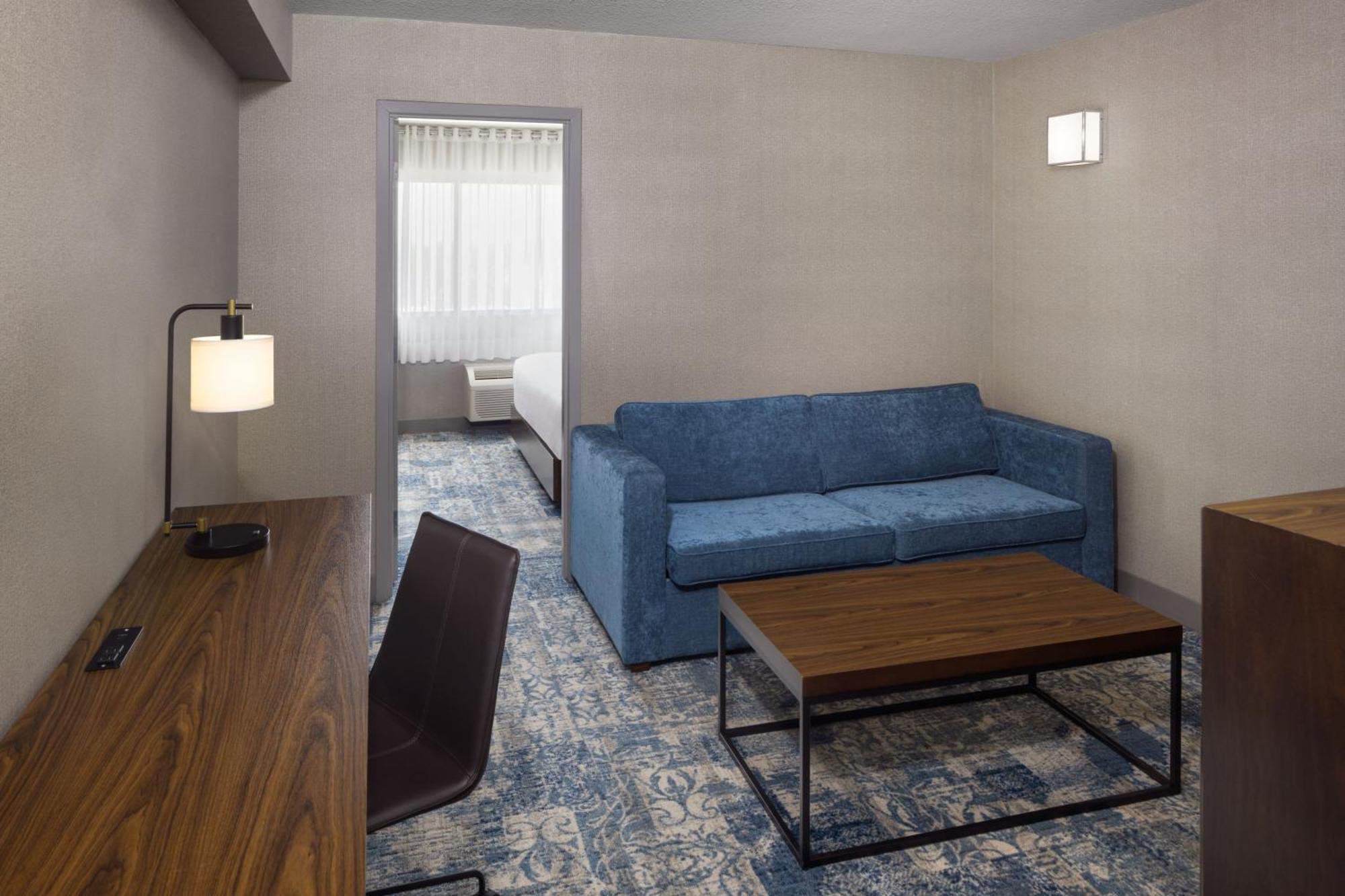 Four Points By Sheraton Edmonton South Dış mekan fotoğraf