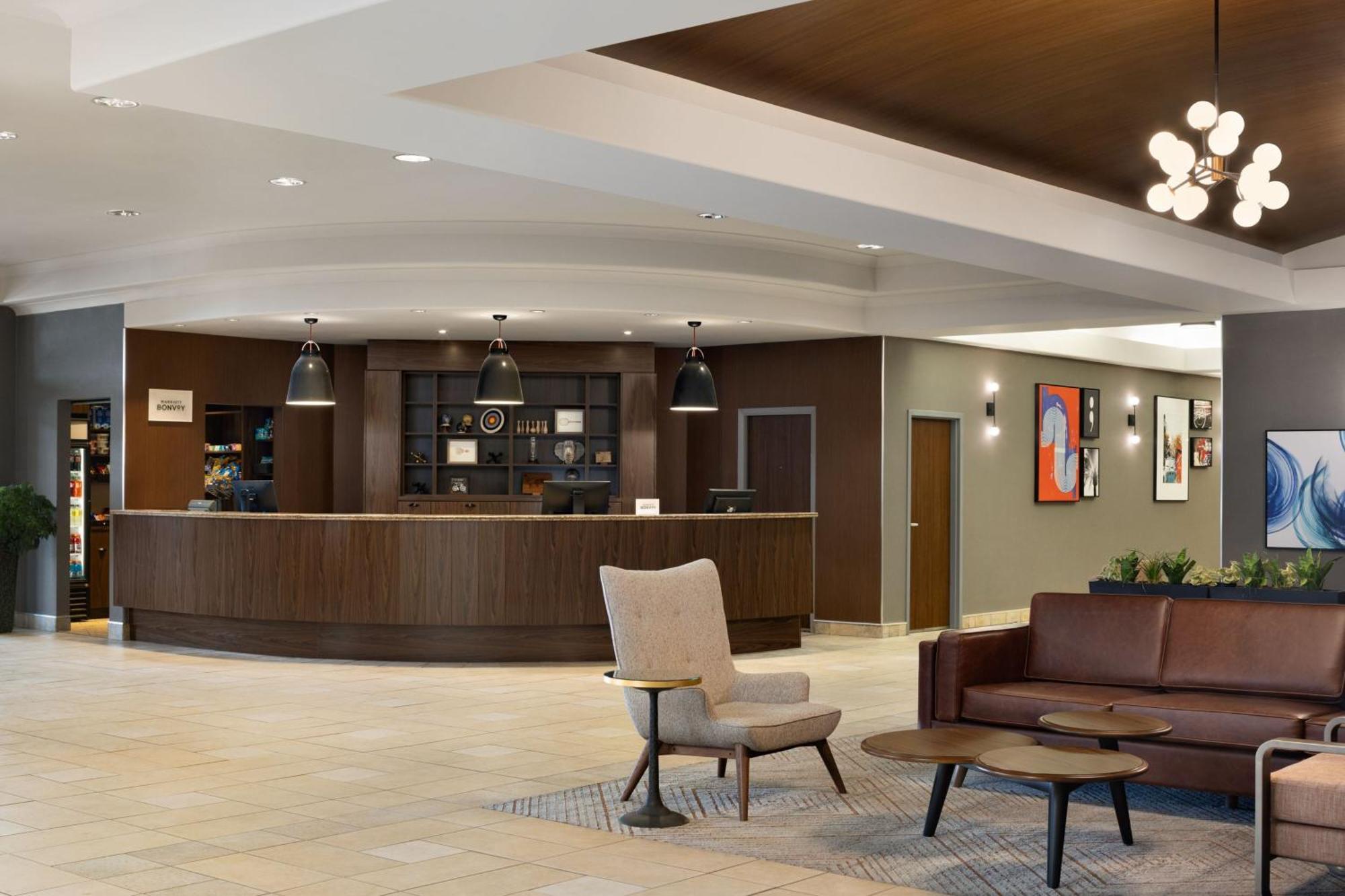Four Points By Sheraton Edmonton South Dış mekan fotoğraf