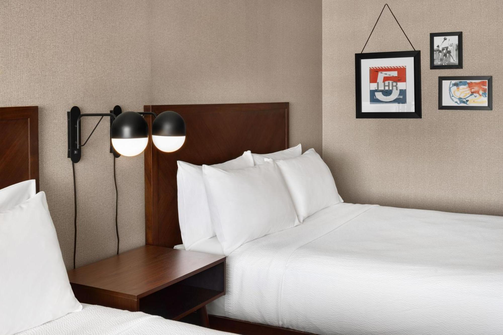 Four Points By Sheraton Edmonton South Dış mekan fotoğraf