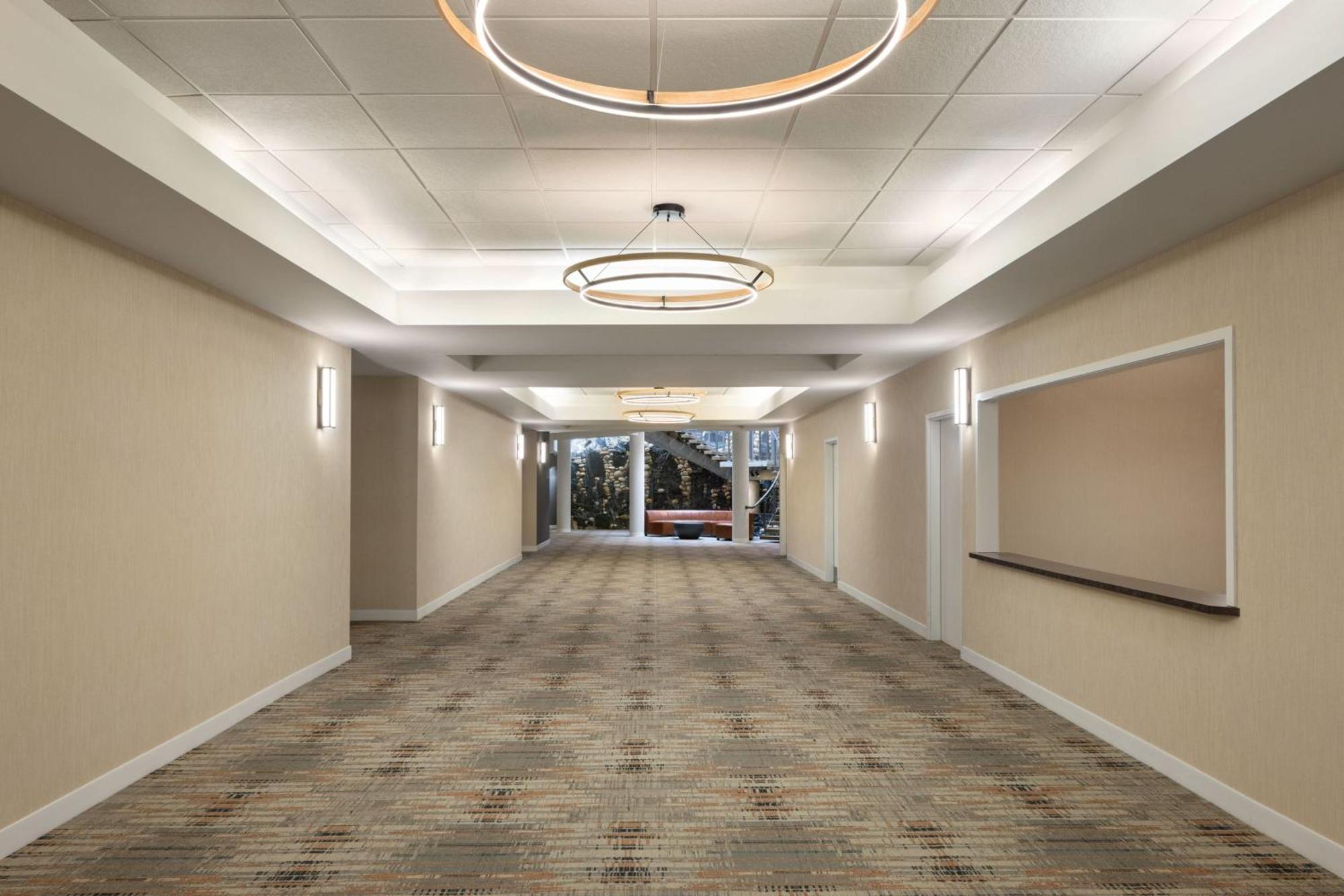 Four Points By Sheraton Edmonton South Dış mekan fotoğraf